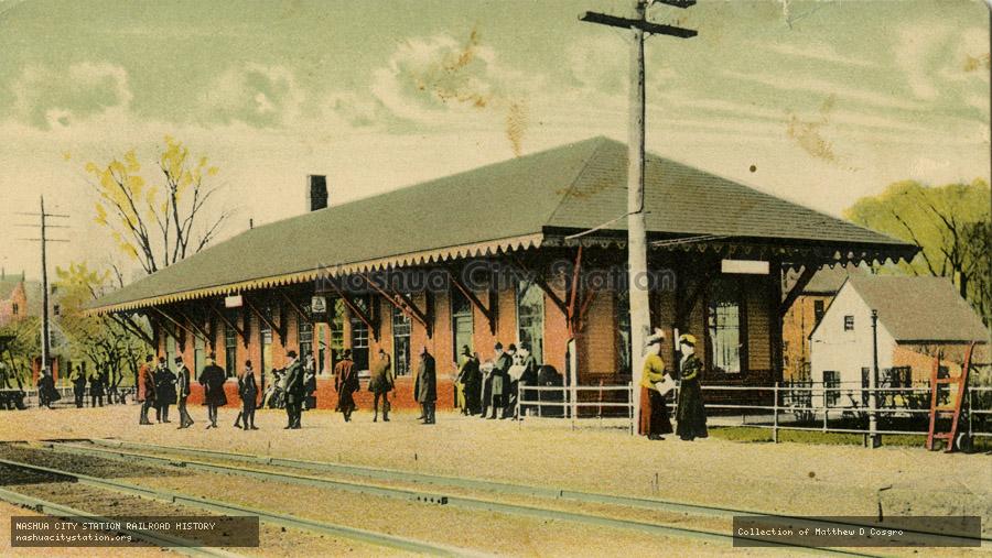 Postcard: Boston & Maine Station, Melrose, Massachusetts